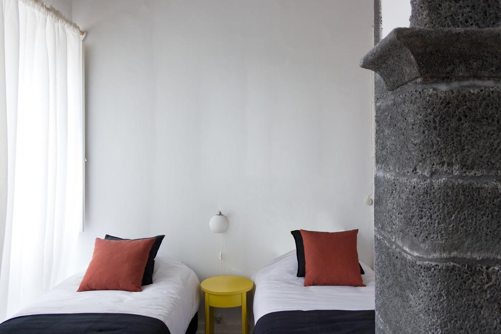Azorean Urban Lodge Ponta Delgada - Açores Quarto foto